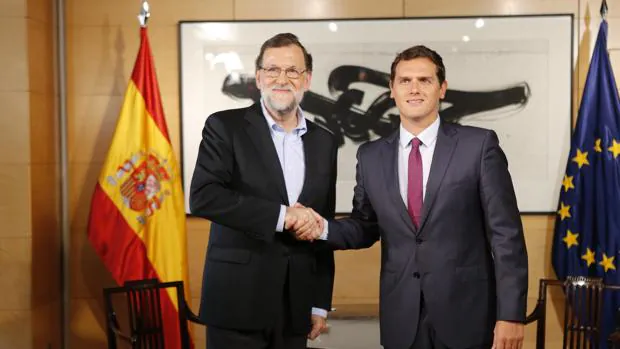 Rivera contactó con Rajoy para tratar de dar un impulso al acuerdo