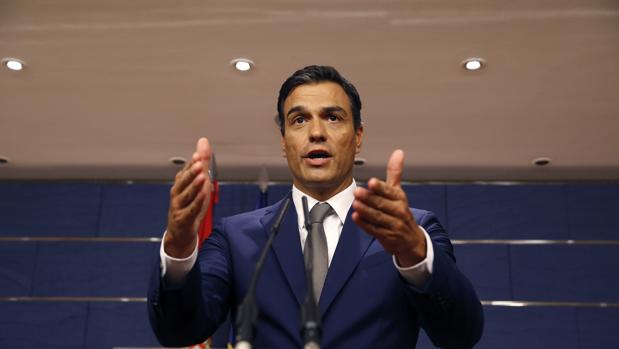 Sánchez insiste en el no: «Ha sido una reunión perfectamente prescindible»