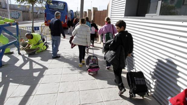 Escolares en un colegio de Alicante