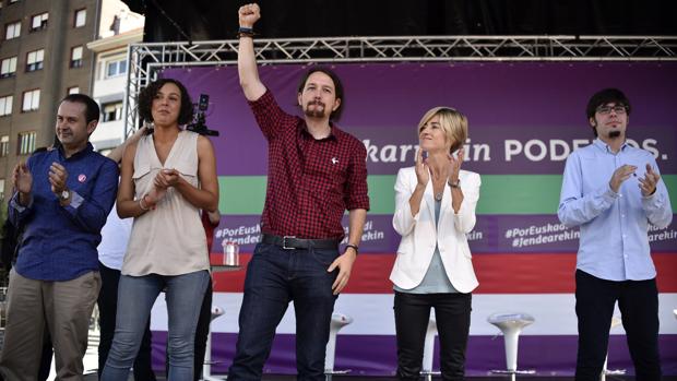 Pablo Iglesias ignora a Bildu y fija al PNV como su único rival