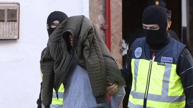 La Policía Nacional detiene en Valladolid y en Murcia a dos presuntos yihadistas marroquíes,