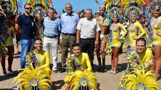 Marco Aurelio Pérez, segundo por la izquierda, el pasado martes en el Sur de Gran Canaria