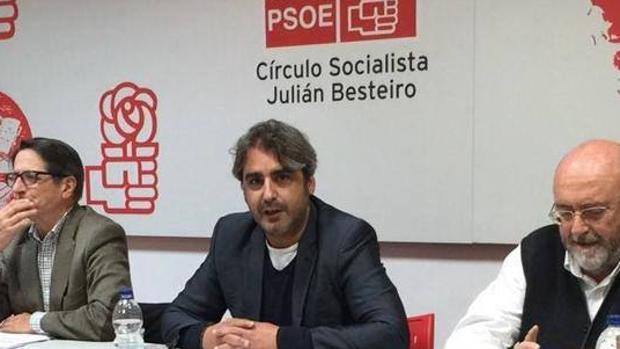 Un vocal sevillano del Comité Federal del PSOE se da de baja del partido tras lo ocurrido en Ferraz