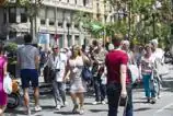 Los ciudadanos se quejan por el exceso de turistas en la calle