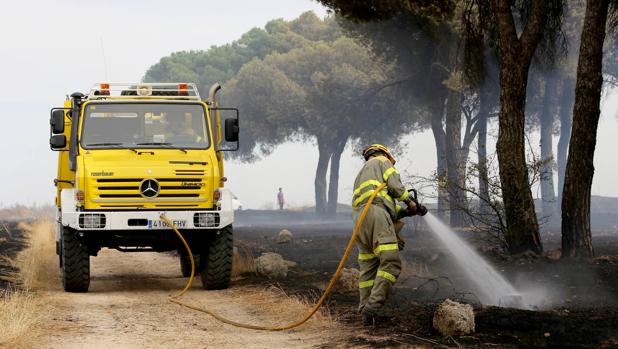 Incendio en Laguna de Duero (Valladolid)