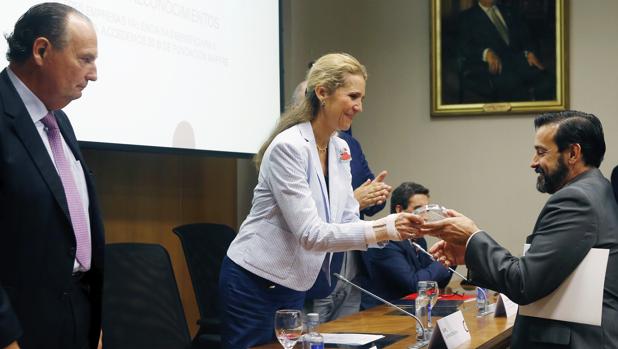 La infanta Elena, durante la entrega de premios