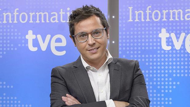 Sergio Martín, presentador de Los Desayuos de TVE y coordinador de «Noticias, las justas»