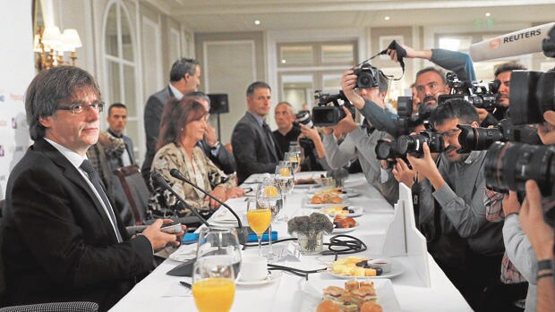Carles Puigdemont, en el desayuno informativo de este lunes en Madrid