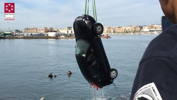 Imagen del operativo de los bomberos de Castellón