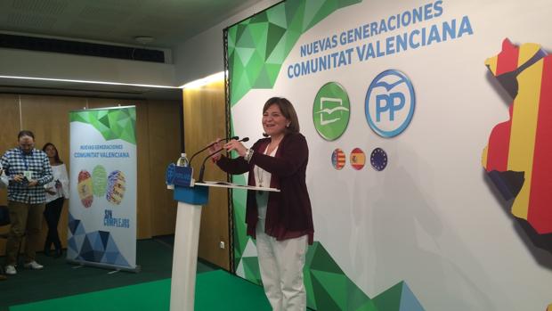 Isabel Bonig, en la clausura de la COnvención de Nuevas Generaciones del PPCV