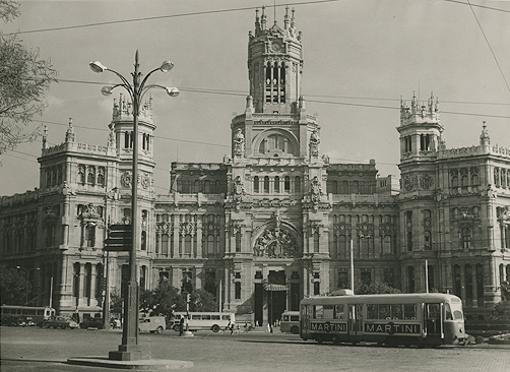 Palacio de Cibeles en septiembre de 1955