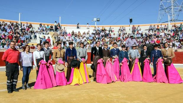 Los participantes en el Tentadero Benéfico de Villaseca