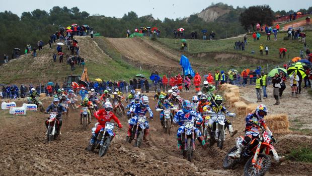 Una prueba de motocross en el circuito del Cerro Negro de Talavera de la Reina