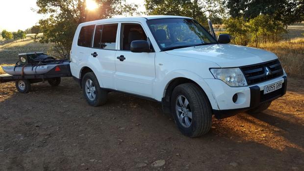 El BMW sustraído a la puerta de la casa