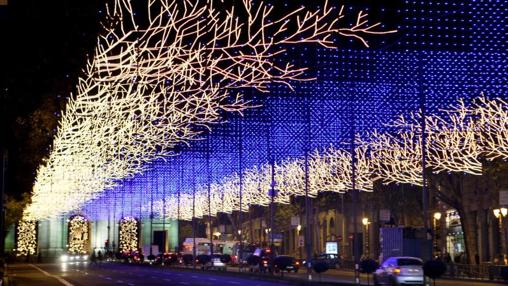 Las luces de Navidad se encenderán el jueves con un espectáculo sobre el IV centenario de Plaza Mayor