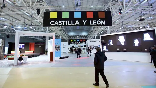 Expositor de la Junta de Castilla y León en Intur
