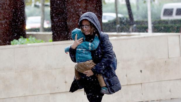 Imagen tomada esta semana en Valencia en pleno temporal