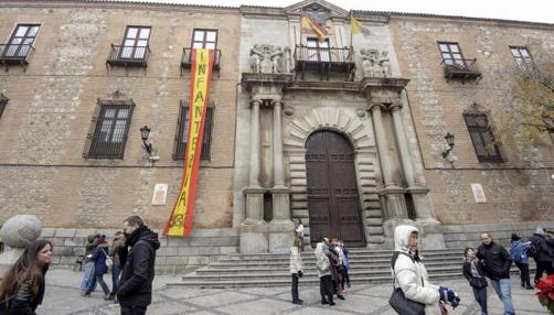 Toledo se inunda de banderas por la Inmaculada