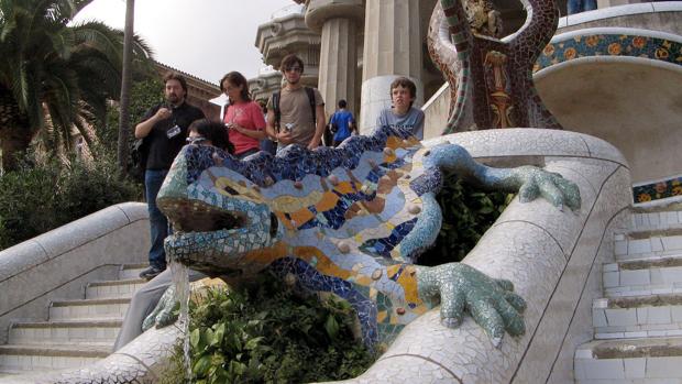 El dragón de Gaudí, uno de los símbolos del Park Güell