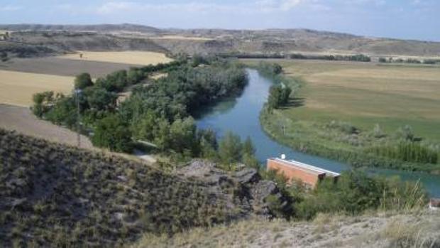 El agua que pertenece a los regantes de Estremera se irá a los de Murcia