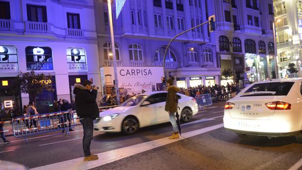 El PP pide atender a los dos «varapalos judiciales» y suspender los cortes en la Gran Vía