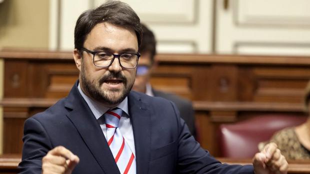 El nuevo Estatuto de Canarias comienza su tramitación en Madrid con CC y PSOE enfrentados