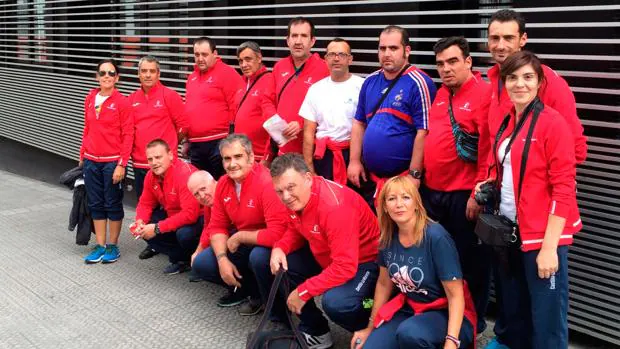 En el Mentatlón Bilbao participaron diez pacientes y cuatro profesionales de los centros de Alcázar de San Juan y Tarancón