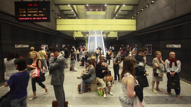 Imagen de archivo de una estación de metro de Valencia