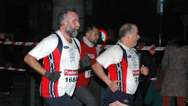 El alcalde Jaime Ramos es un habitual corredor. La imagen es de la San Silvestre de Talavera de 2007