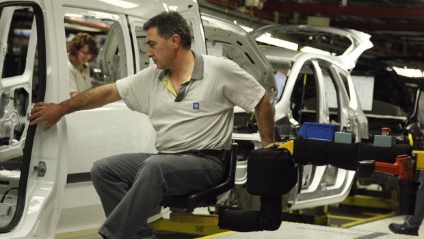 A los más de 5.300 empleos de GM en Figueruelas se suman miles más en empresas auxiliares