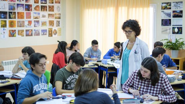Castilla y León ha reforzado la enseñanza de la Lengua y las Matemáticas en horario extraescolar con medidas como el Plan de Éxito