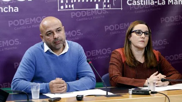 José García Molina y María Díaz, portavoz y secretaria de Organización de Podemos en Castilla-La Mancha