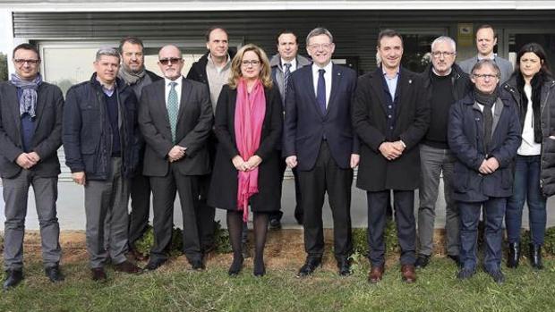 Puig con empresarios en el Parque Logístico de Riba-roja, este martes