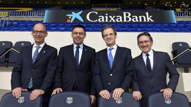 Jordi Cardoner, Josep Maria Bartomeu, Jord Gual y Jaume Giró, esta mañana tras firmar el acuerdo