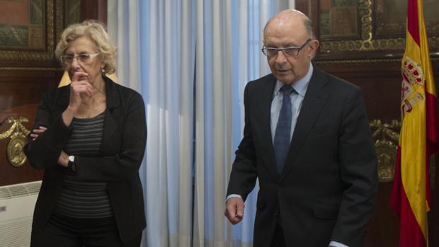 Las claves del nuevo revés de Montoro al Plan Financiero de Carmena