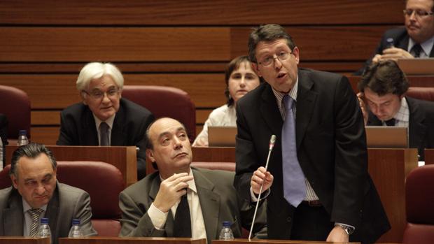 Jorge Félix Alonso en el pleno de las Cortes de Castilla y León