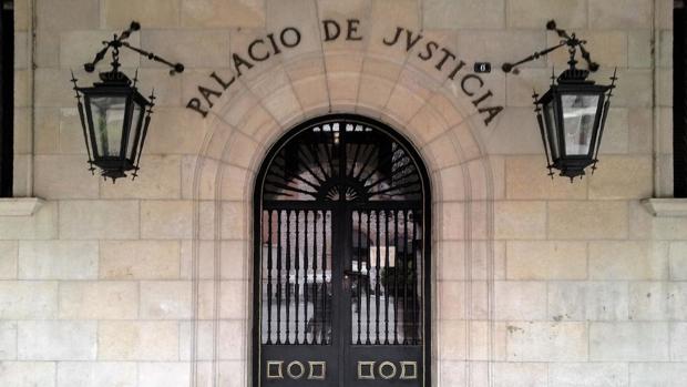 Palacio de Justicia de Teruel, en el que se están realizando obras de remodelación