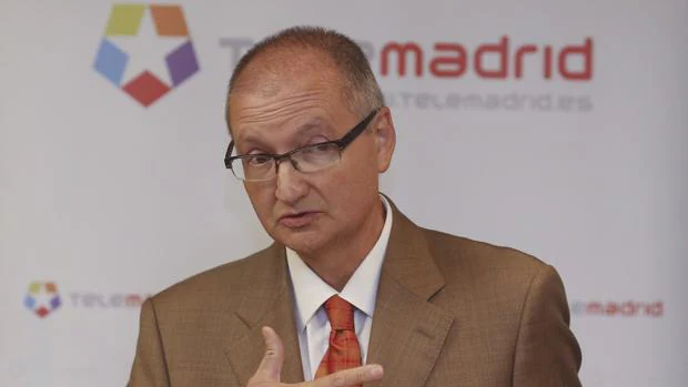 El director general del ente público Radio Televisión Madrid, Ángel Martín Vizcaíno