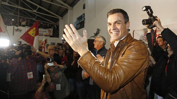 Sánchez incluirá la consulta a la militancia sobre pactos si gana las primarias