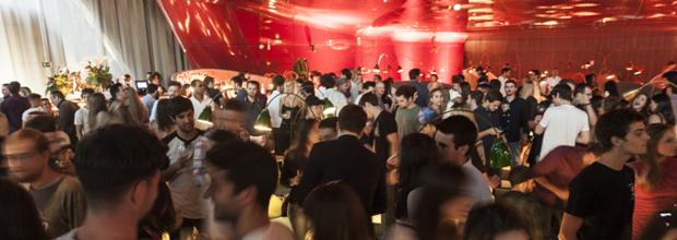 Fiesta After Brunch en Nubel (Museo Reina Sofía), un domingo por la tarde