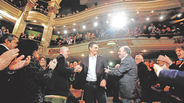 Sánchez el lunes a su llegada al Círculo de Bellas Artes de Madrid para presentar su proyecto de PSOE