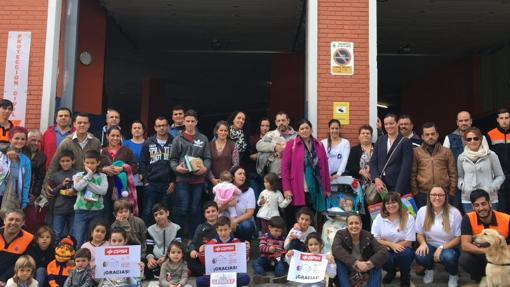 Una visita de niños al cuerpo de Bomberos de Tenerife capital