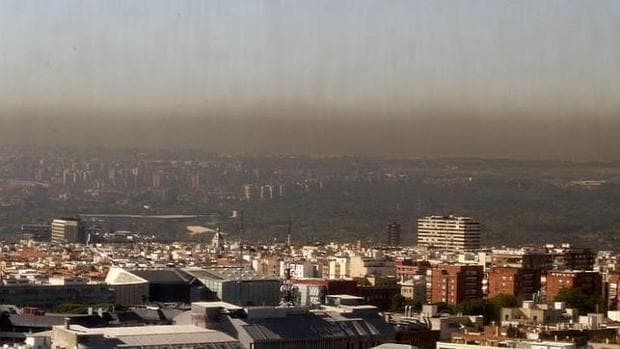 Perspectiva de Madrid en un día de contaminación