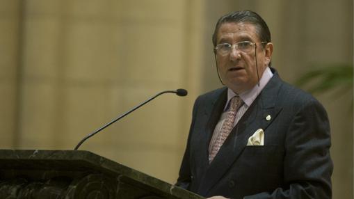 Vázquez, durante un pregón en la catedral de la Almudena en 2012