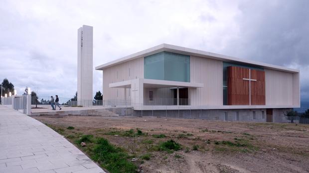 La nueva iglesia de San José de Milladoiro, a las afueras de Santiago, será dedicada el domingo 19