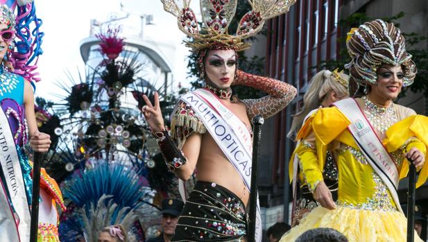 Termina el carnaval de Las Palmas sin dimisiones por la Gala Drag Queen que premió a la "blasfema" Sethlas