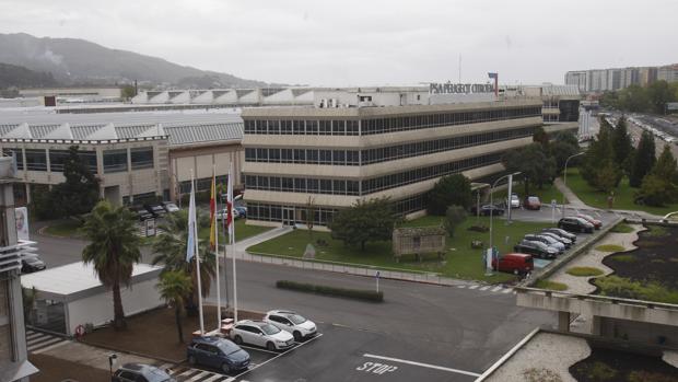 «Optimismo vigilante» en la planta de Vigo ante la operación