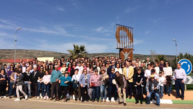 Los Yébenes inaugura un monumento de homenaje a las mujeres