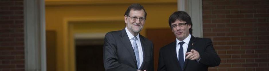 Mariano Rajoy y Carles Puigdemont en La Moncloa en 2016