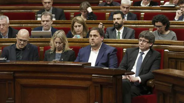 Raül Romeva, Neus Munté, Oriol Junqueras y Carles Puigdemont